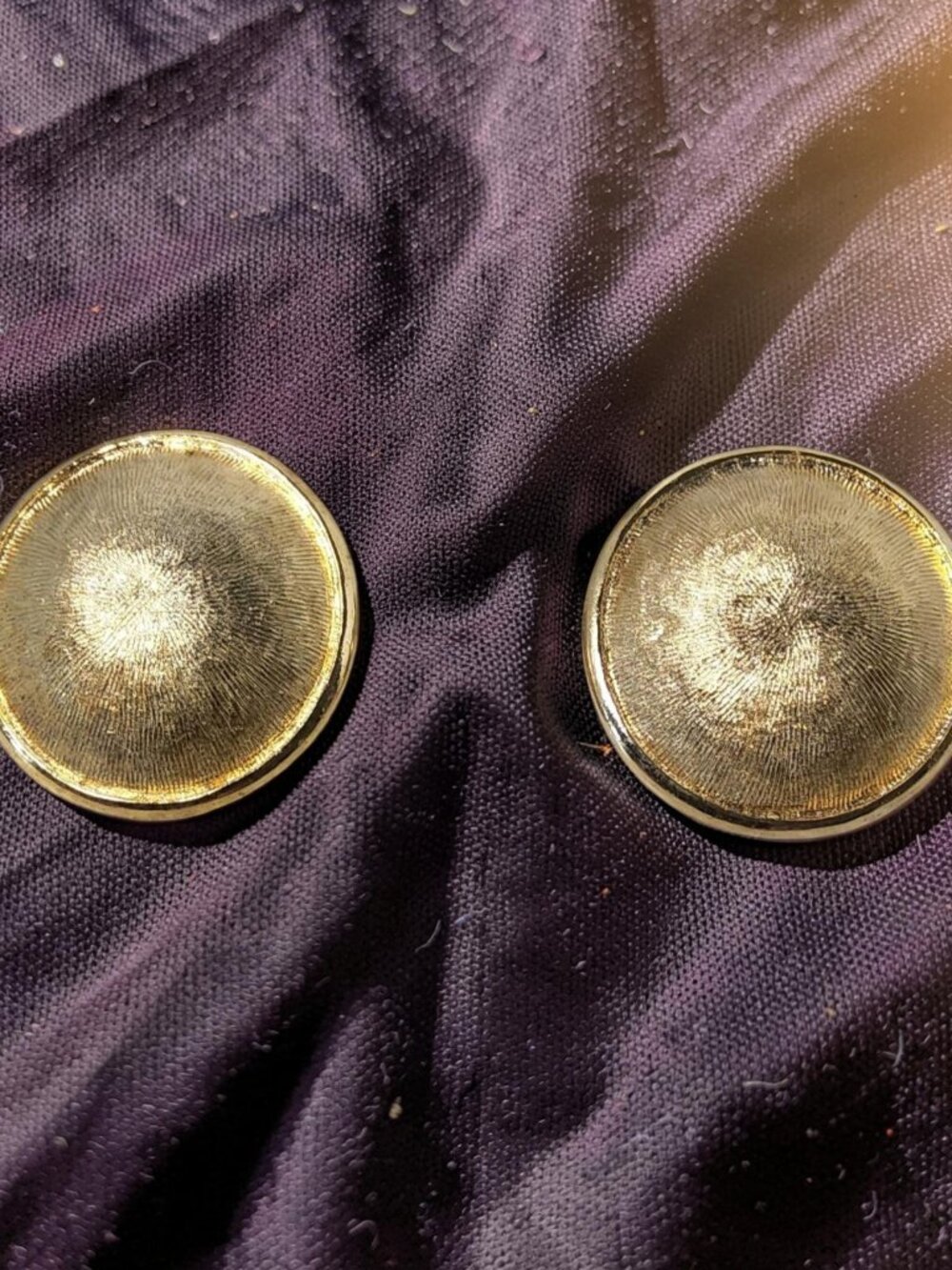 Vintage 1970s Gold Tone Textured Round Dome Clip On Earrings